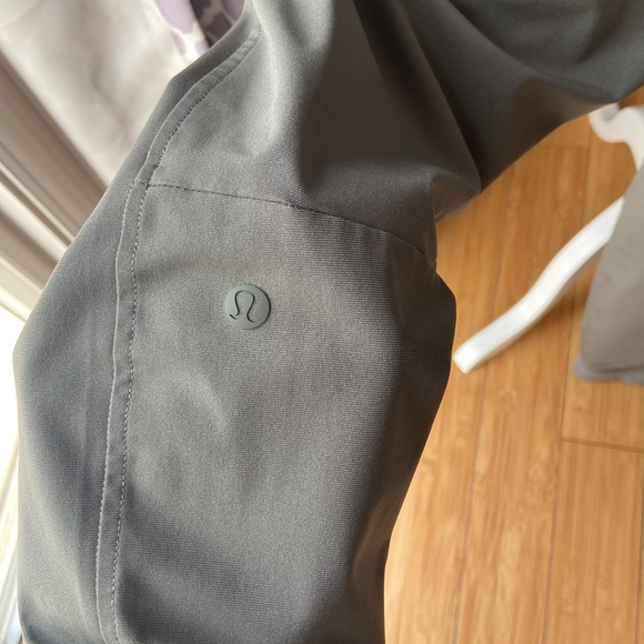 Lululemon Men’s ABC Jogger Casual Pants - Picture 4 of 9